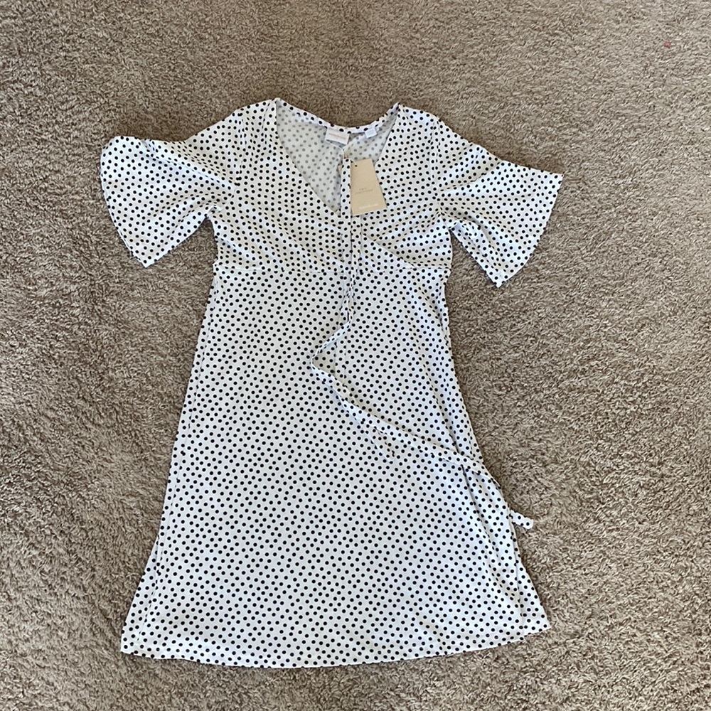 Mamalicious short sleeve polka dot maternity dress, NWT, never worn, size S